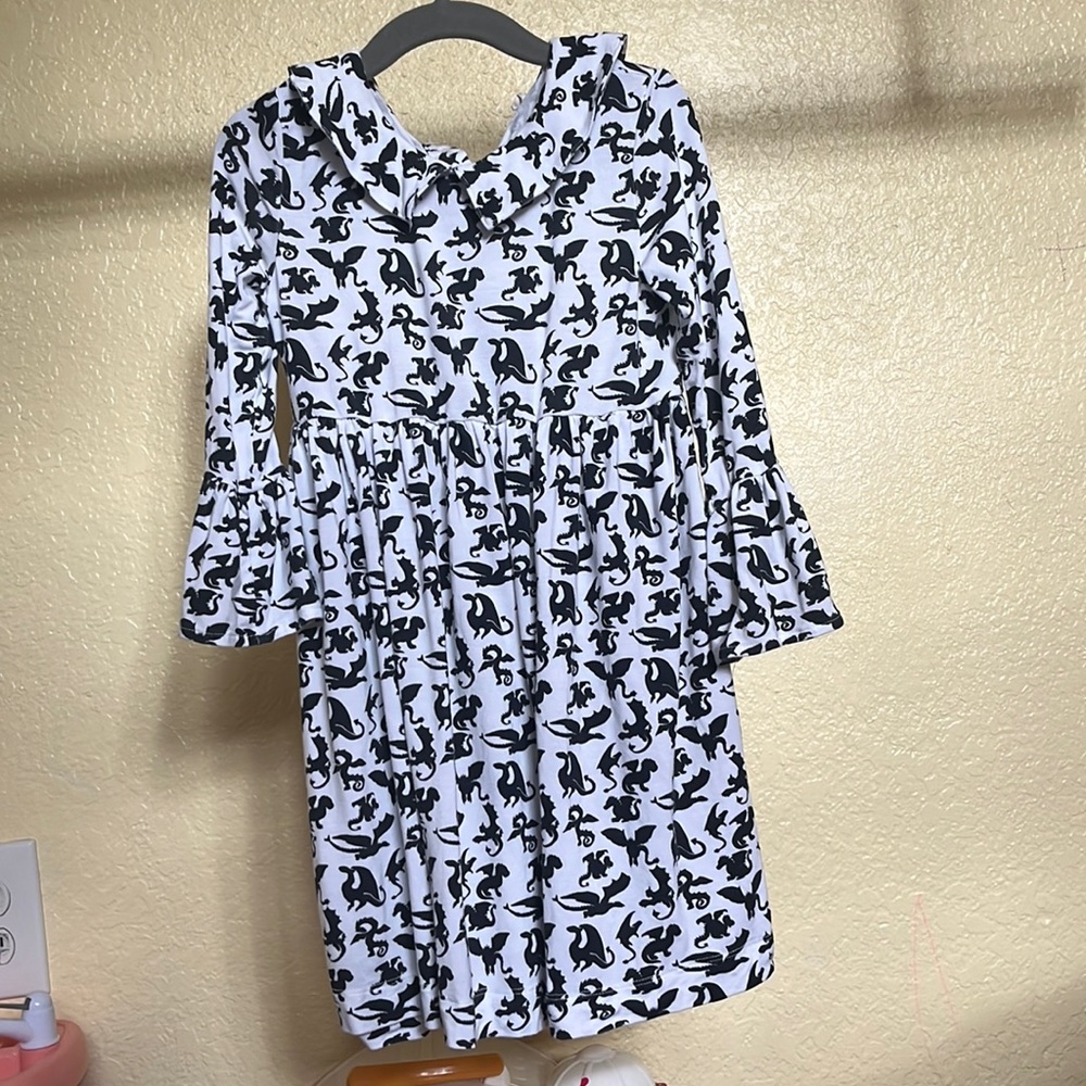 Kate Quinn 3t Dragons dress